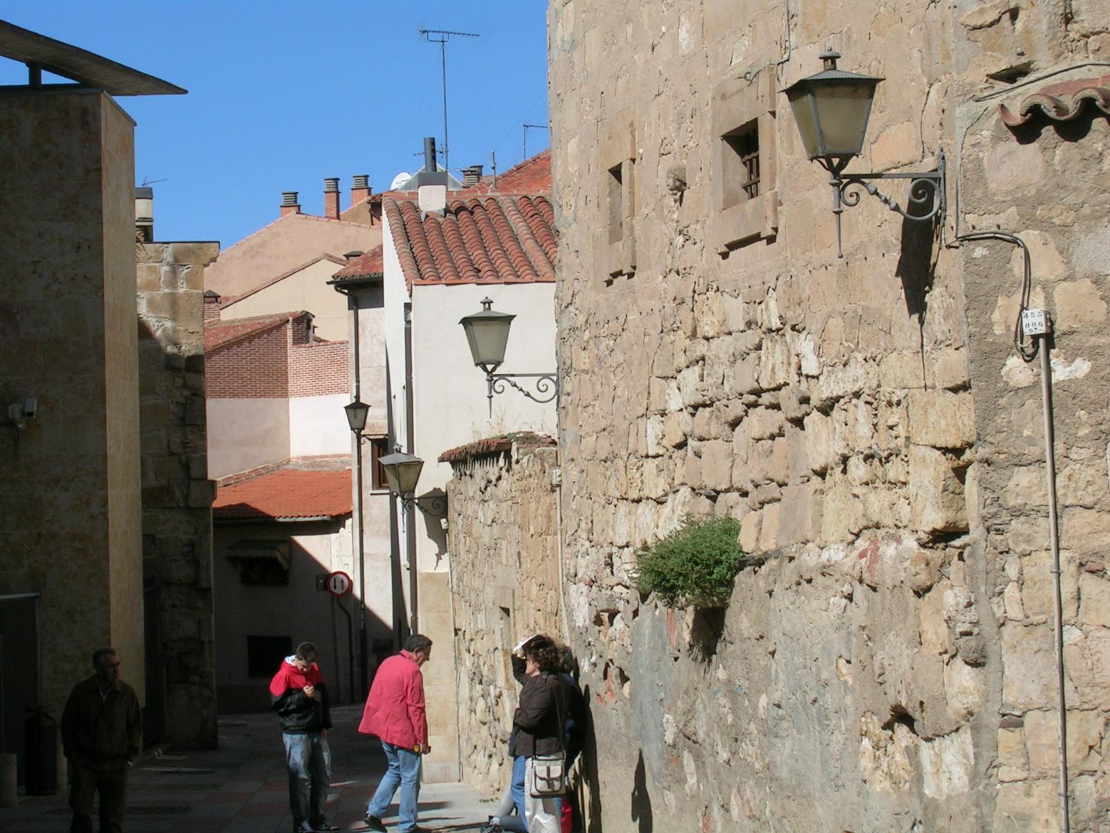 г. Саламанка, обычна улица старого города